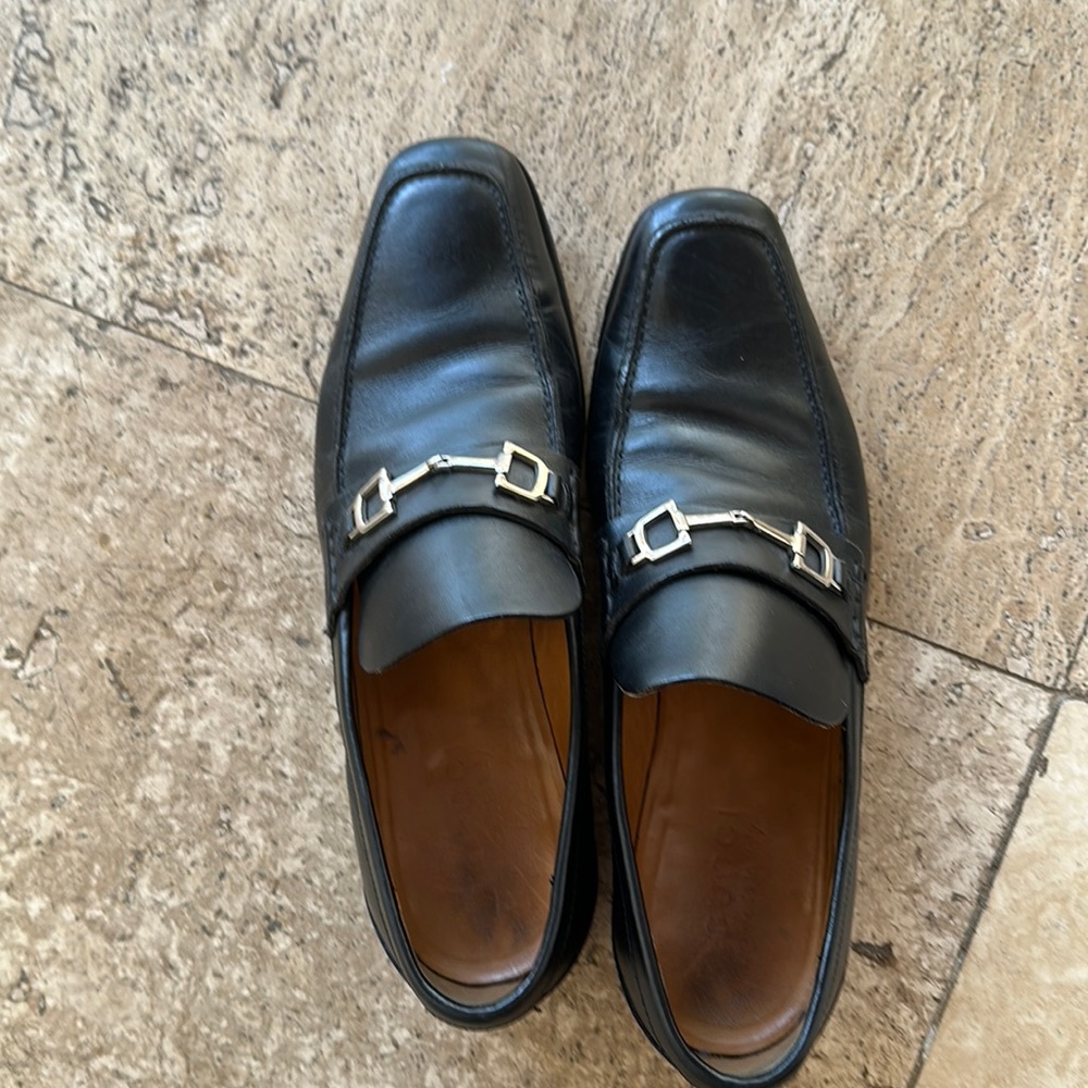 Men’s Gucci loafers black lather